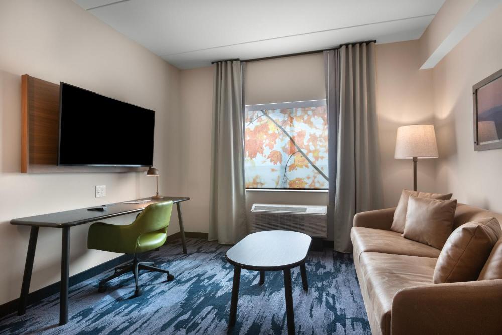 King Suite interior
